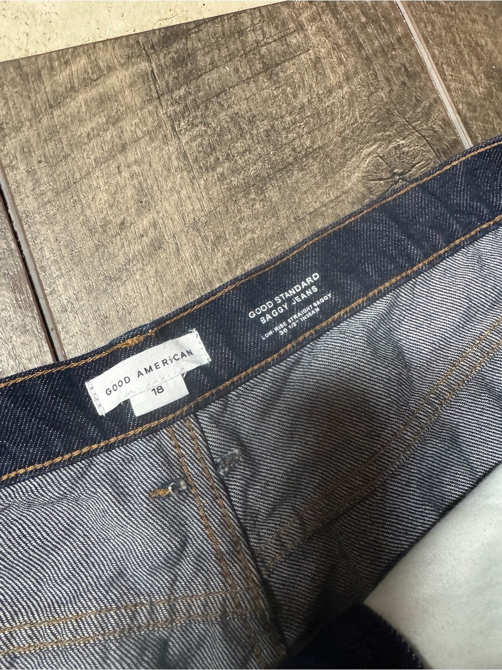Good American Good Standard Baggy Jeans Low Rise Straight 30 1/2 inseam - Picture 2 of 4